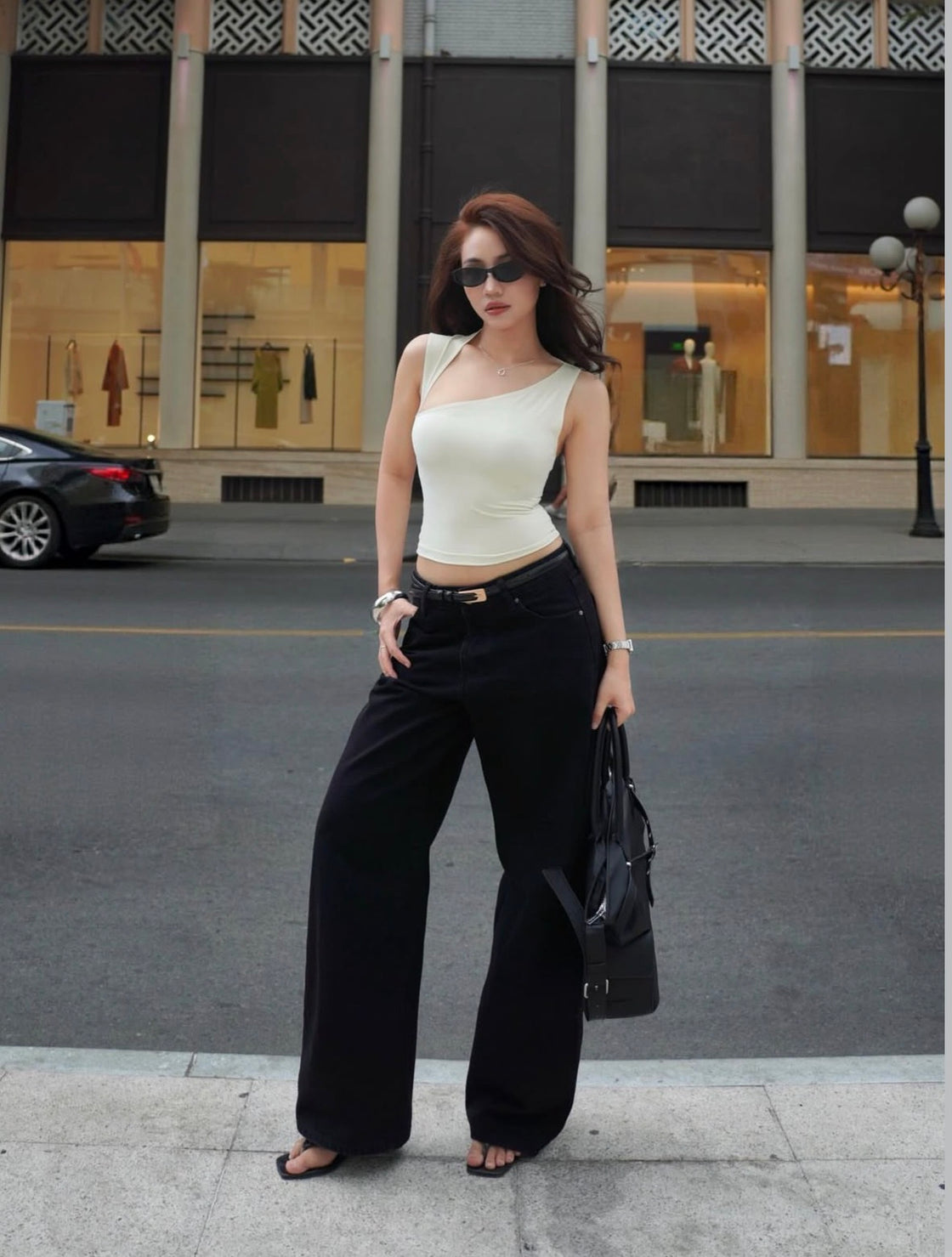Black Relaxed Fit Jeans