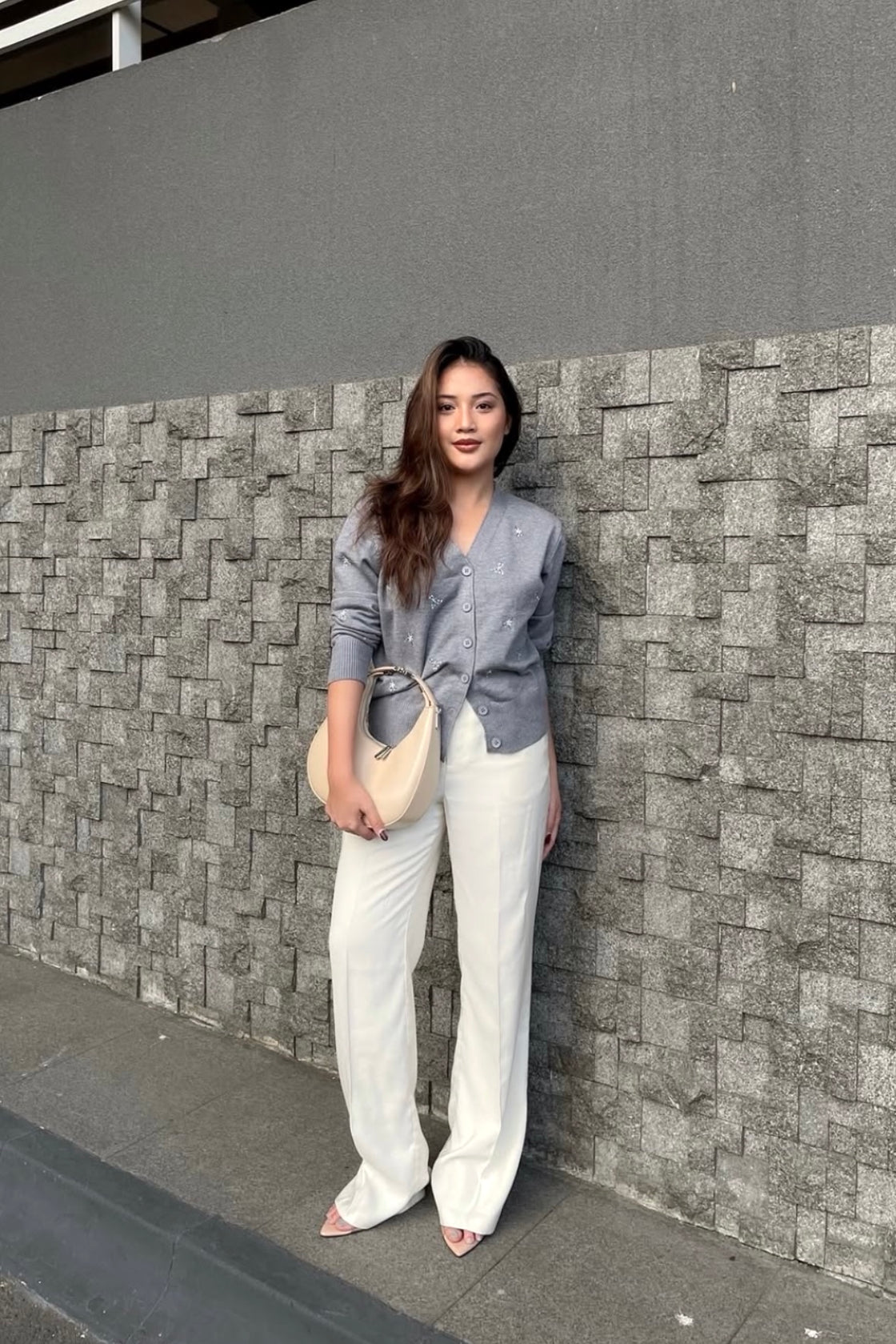 White Double Hook Trousers