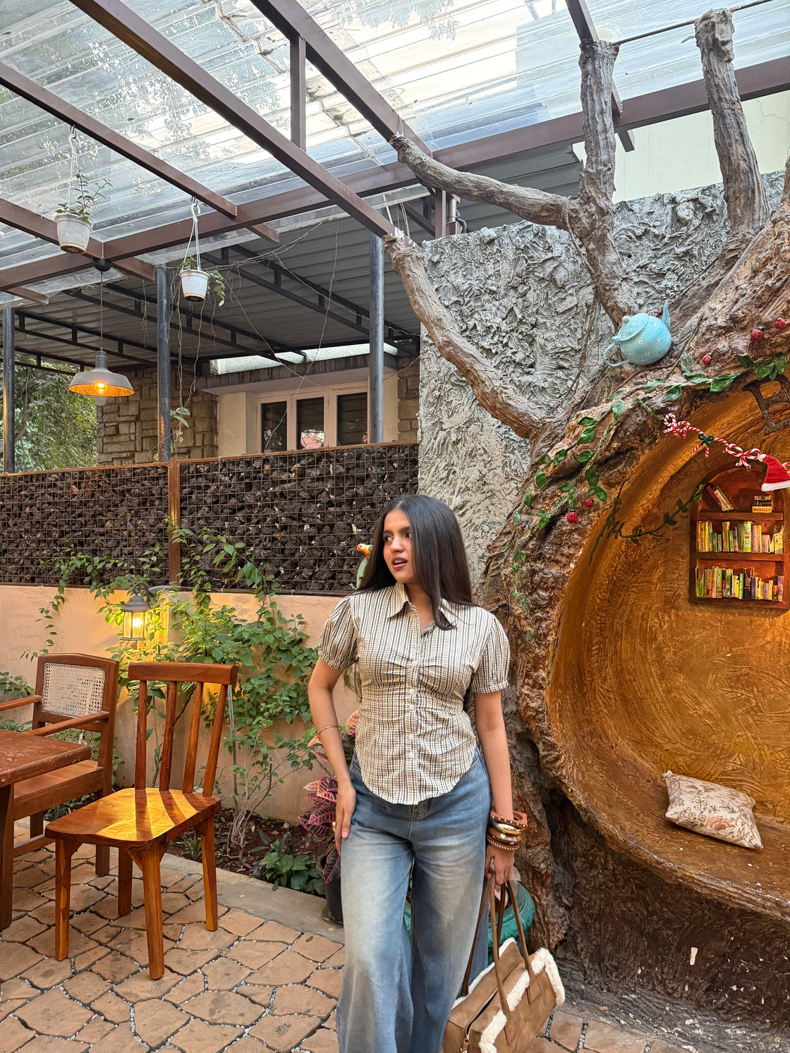 Dispatch on 12th Jan : Matcha Ruched Fitted Shirt